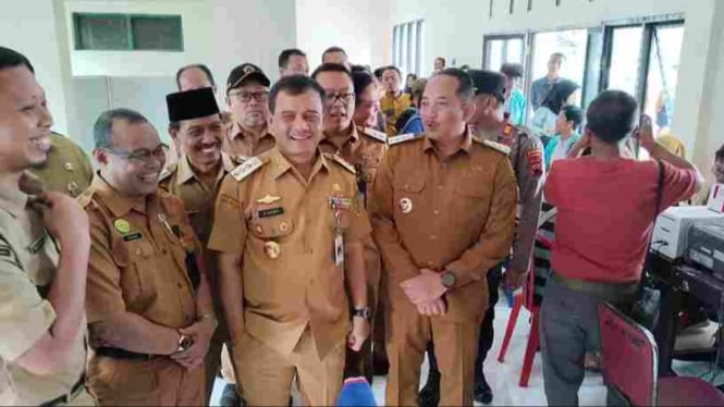 Gubernur Jateng Ahmad Luthfi dan Bupati Karanganyar Rober Christanto