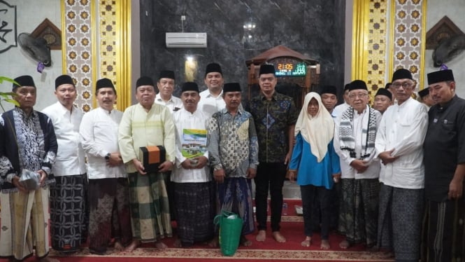 Bupati Witiarso hadir di Masjid Al Mustaqim Desa Bandungharjo