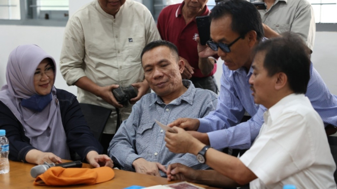 Joko Widodo diploma, UGM open voice Joko Widodo diploma, UGM open voice
