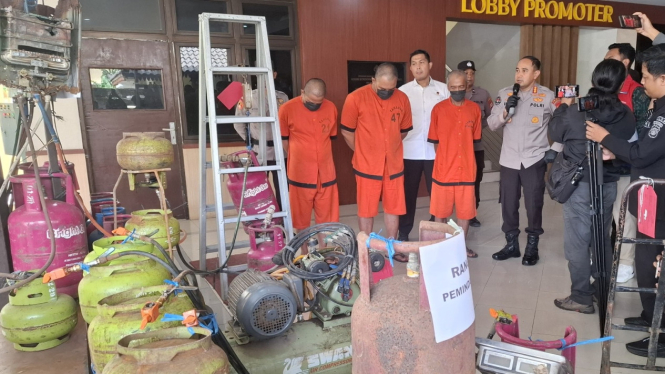 Barang-bukti penyalahgunaan LPG subsidi