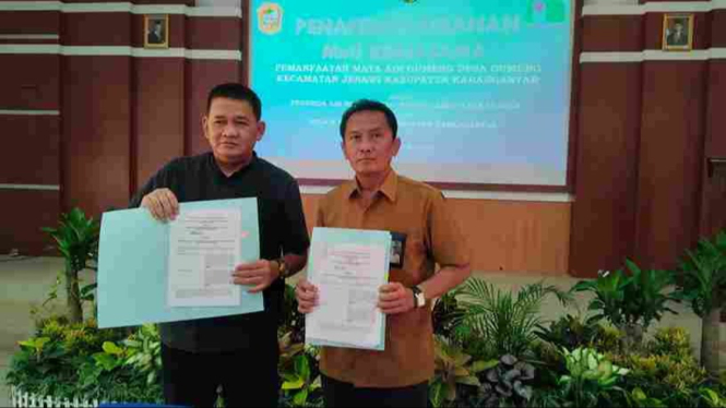 Dirut PUDAM Karanganyar dan Sragen MoU