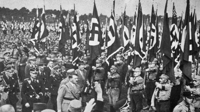 Hitler dan Partai Nazi di masa kejayaan