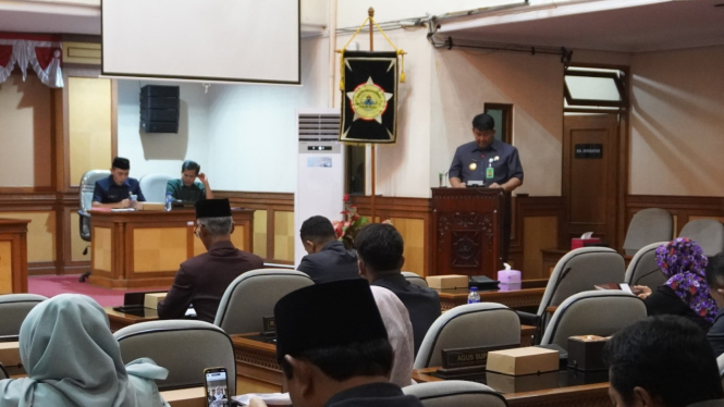 Bupati Kulonprogo Agung Setyawan dalam Rapat Paripurna DPRD