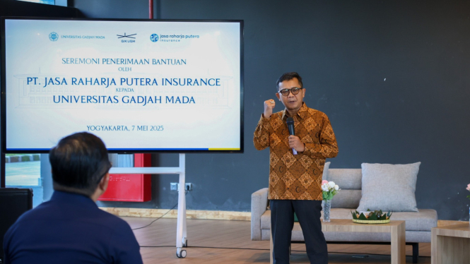 Direktur Pemasaran PT Asuransi Jasaraharja Putera Imam Hendrawan
