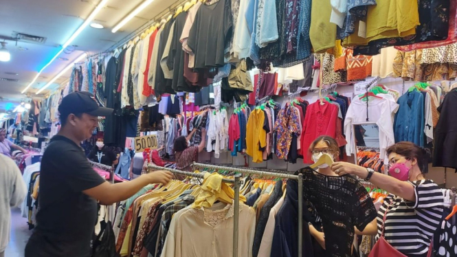 Thrifting boleh, tapi cuci baju sebelum dipakai