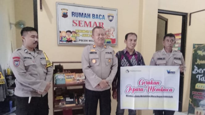 Pegiat Perpustakaan RA Kartini bersinergi dengan Polsek Welahan.