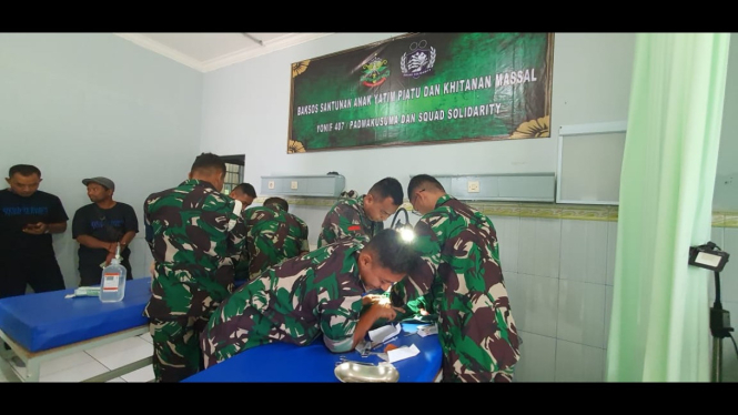 Yonif 407/PK Gelar Khitan Gratis