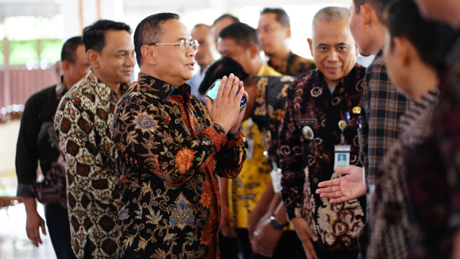 Bupati Sudewo tanggapi kritik soal urgensi kenaikan tarif pajak PBB P2