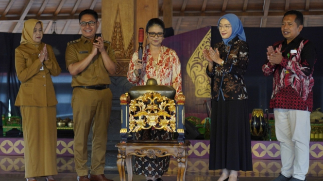 Pembukaan Festival Karawitan Putri Gunungkidul