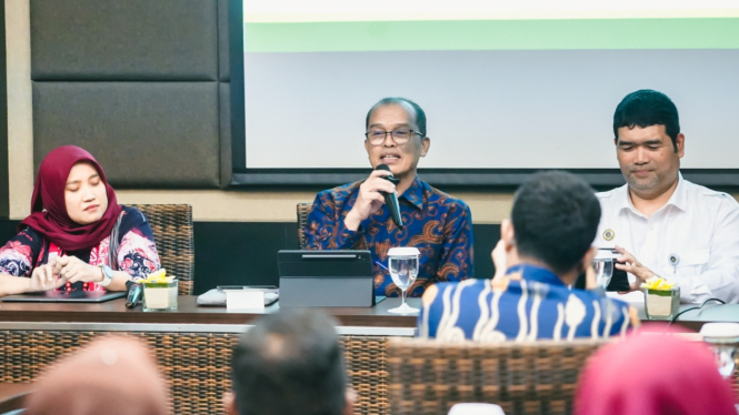 Sekda DIY dalam diskusi tentang MBG dan UMKM