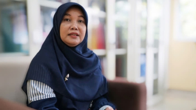 Dr Nanik Prasetyoningsih