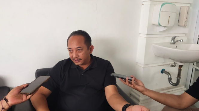 Bupati Karanganyar Rober Christanto