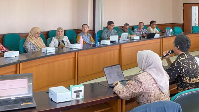 FGD Aplikasi Policy Data Analysis