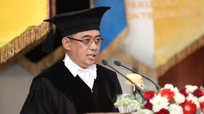 Prof Dr Fajar Adi Kusumo