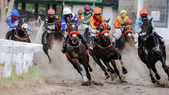 Manantikan Triple Crown Indonesia Derby