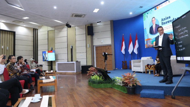 Anies Baswedan beri kulian peserta Global Summer Week 2025