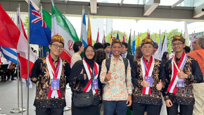 Dua dari 4 pelajar berprestasi Indonesia ini berasal dari Jawa Tengah