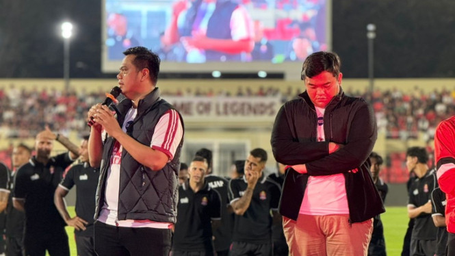 Bupati Witiarso dan Wabup Hajar buka laga Persijap dan Persipura