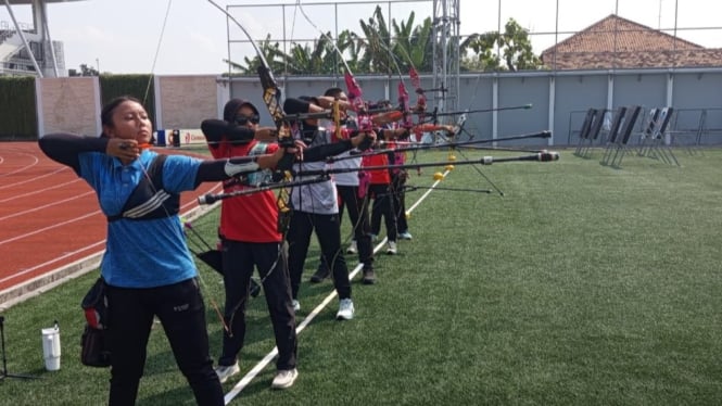 Atlet panahan Indonesia jalani TC di Stadion SSA Kudus