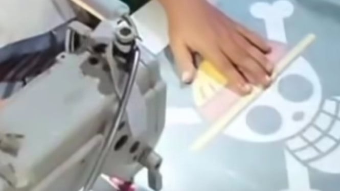 Pengrajin One Piece di Karanganyar panen rejeki