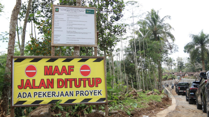 Pembangunan badan jalan Tegalsari-Kebonharjo Kulonprogo
