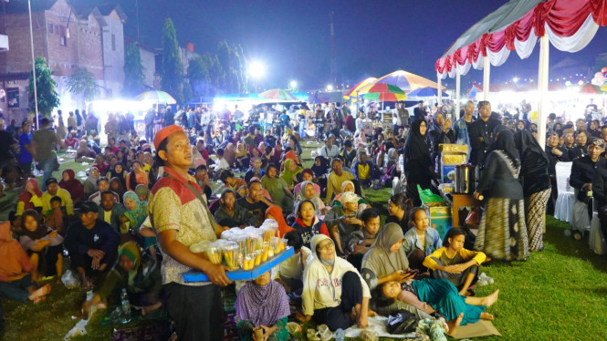 Lakon Parang Garudo dipentaskan dalam ketoprak di Wedarijaksa