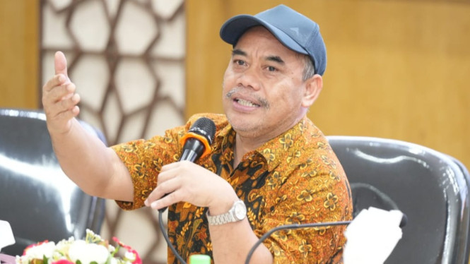 Prof Dr Zuly Qodir