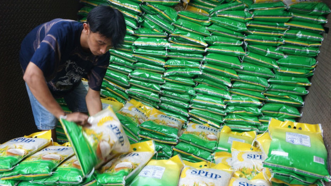 Aplikasi Beras SPHP sulitkan pedagang