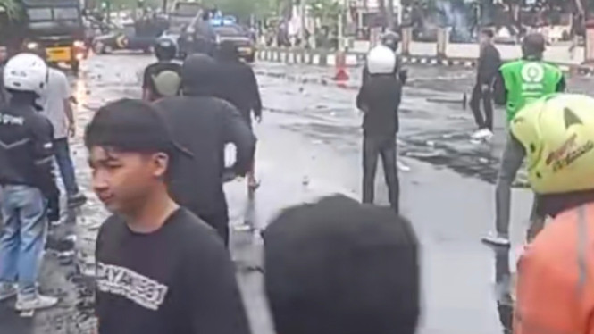 Demo Ojol di Solo