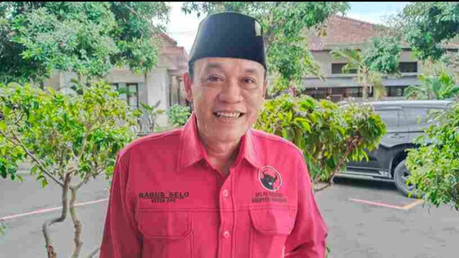Ketua DPC PDIP Karanganyar Bagus Selo