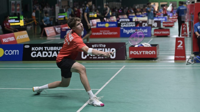 Atlet putra U-19 Polandia Mikolaj Morawski siap bertanding