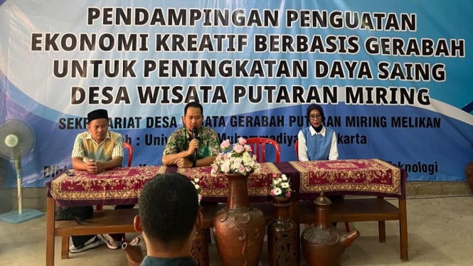 Tim UMS dampingi pengrajin gerabah di Desa Melikan Klaten