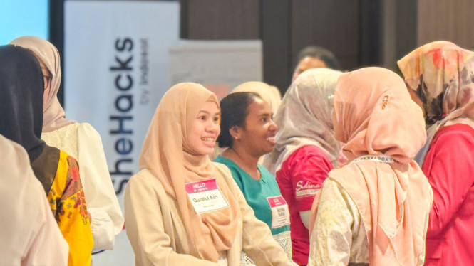 Peserta progam Pandu Perempuan Daerah Indosat