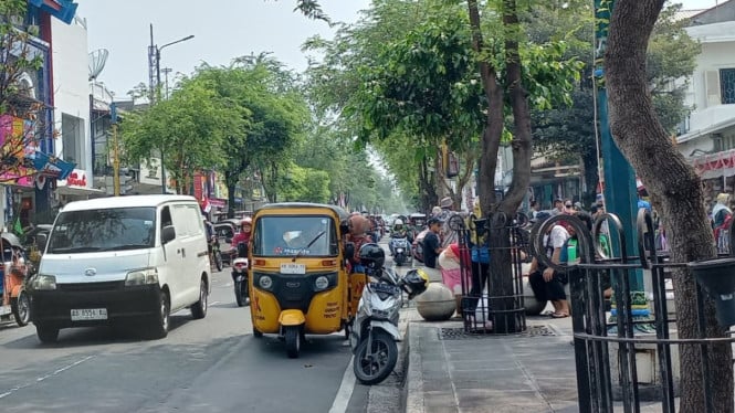 Belum berijin Bajaj sudah beroperasi di DIY