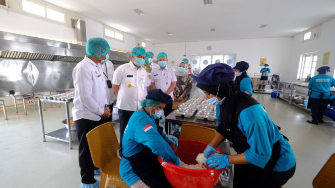 Ahmad Luthfi pastikan makanan bergizi gratis di Jateng aman