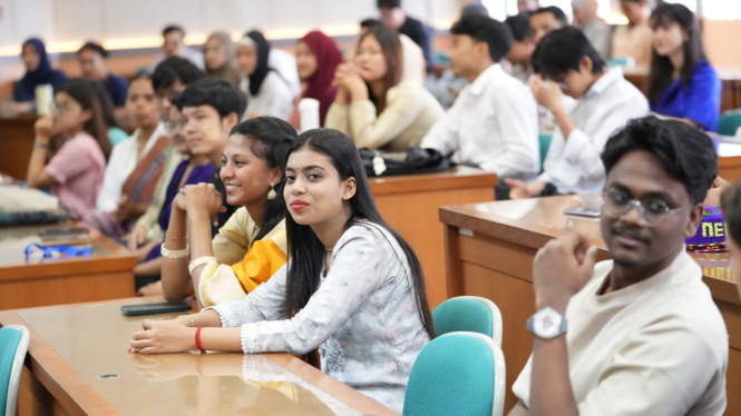 UMY Sambut 55 Mahasiswa Internasional