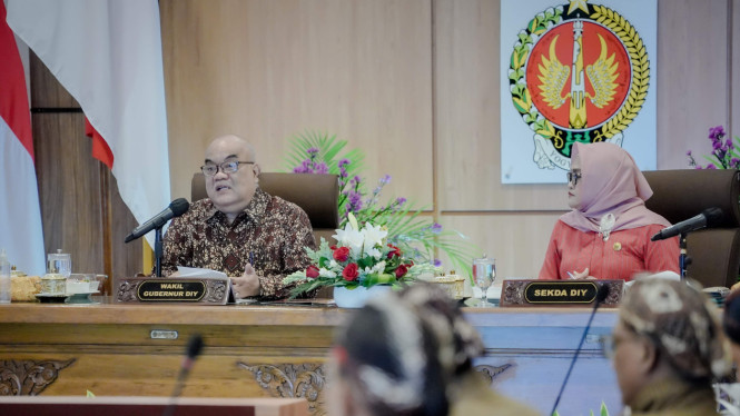 KGPAA Paku Alam X, dalam Rapat Koordinasi TKPKD