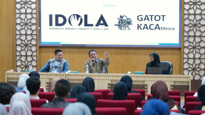 Wakil Ketua KPK Dr Fitroh Rohcahyanto di UMY