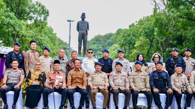 Peresmian Monumen RM Bambang Soeprapto