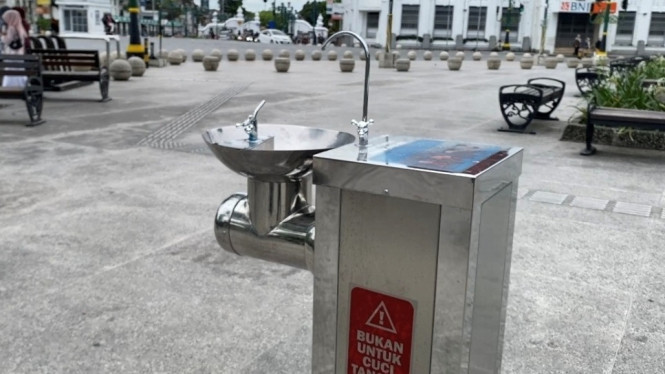Air siap minum di Malioboro