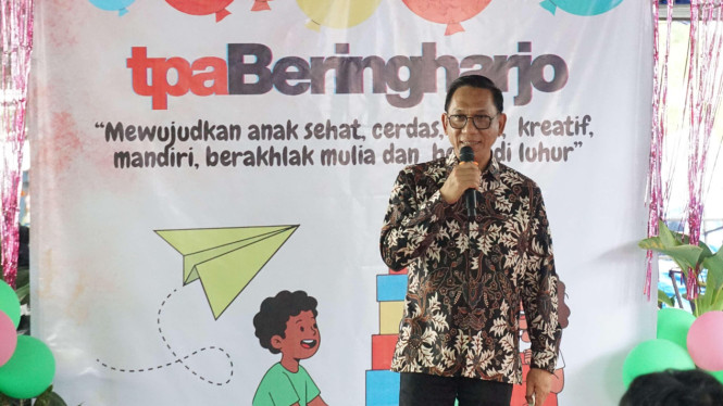 Wakil Walikota Yogya dalam HUT ke-32 TPA Beringharjo