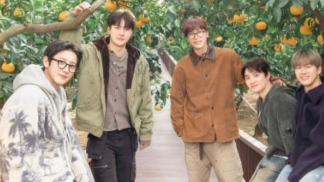 EXO’s Travel the World on a Ladder