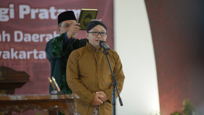 Pelantikan Kepala Dinas Penanaman Modal DIY