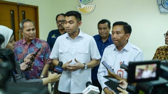 Alfreno Kautsar Ramadhan (tengah)