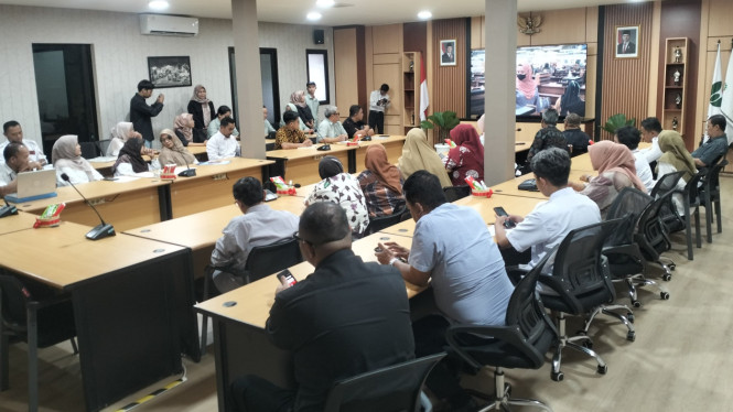 Dengar pendapat Komisi D DPRD DIY dengan  Pekerja Tembakau