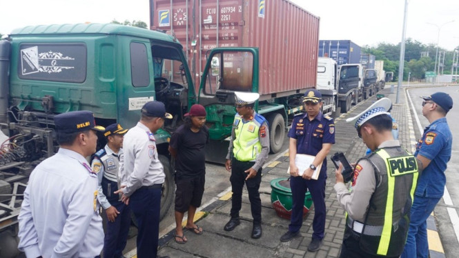 Dishub Batang Sosialisasi pembatasan operasional truk