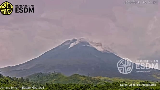 Guguran awan panas Merapi teramati
