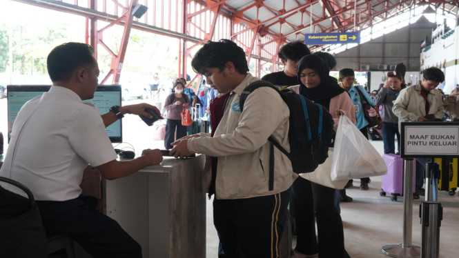 KAI Catat 16 Ribu Penumpang Turun di Stasiun Pekalongan