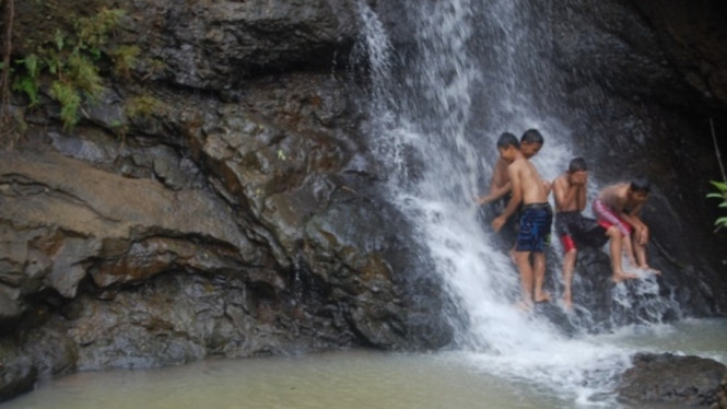 Obyek wisata Air Terjun Sewu Watu Bantul