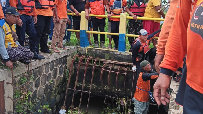 Bocah hilang di Karanganyar ditemukan meninggal di Dam Colo